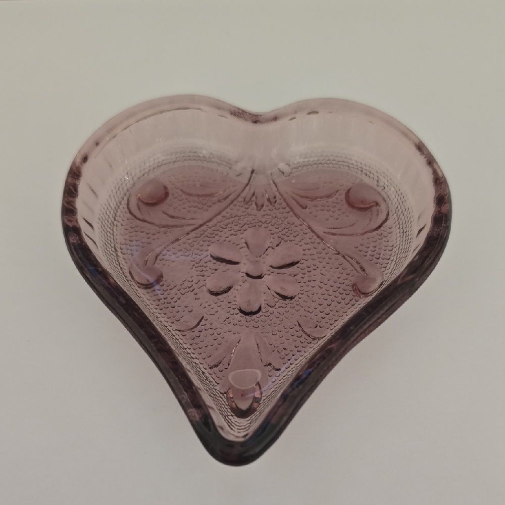 Purple Heart-Shaped Glass Art Trinket Tray